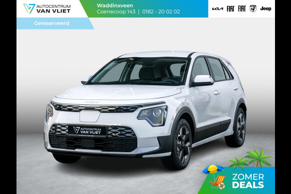 Kia Niro EV Light 64.8 kWh | Uit voorraad leverbaar l 17% Bijtelling | PDC l Camera