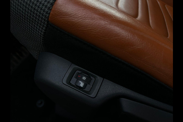 Citroën C3 Aircross 1.2 S&S Shine Automaat, Camera, CarPlay, Cruise, Trekhaak, Head-Up, PDC