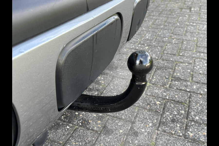 Citroën C3 Aircross 1.2 S&S Shine Automaat, Camera, CarPlay, Cruise, Trekhaak, Head-Up, PDC
