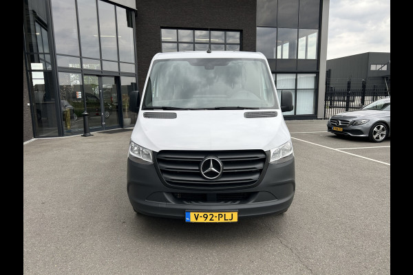 Mercedes-Benz Sprinter 215 CDI L1 H1 / Trekhaak / Cruise control / Airco / 270 Graden achterdeuren