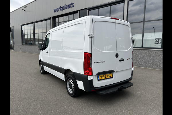 Mercedes-Benz Sprinter 215 CDI L1 H1 / Trekhaak / Cruise control / Airco / 270 Graden achterdeuren