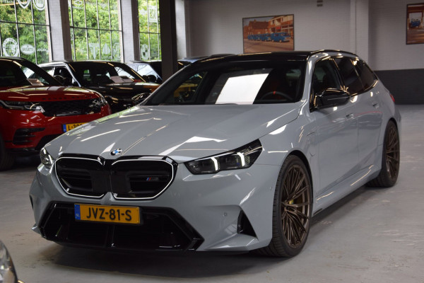 BMW 5 Serie Touring M5 Navi|Leder|22 Inch|GARANTIE|Nieuwstaat!|Org.NL|1e Eig.