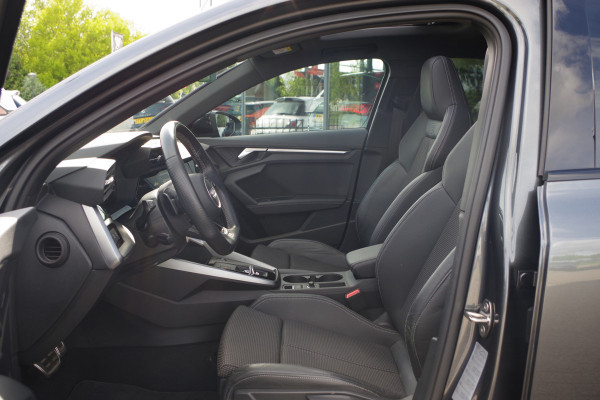 Audi A3 Sportback 45 TFSI e S-Line Edition Competition 245 PK PHEV, Panoramadak, Adap. Cruise Control, Carplay