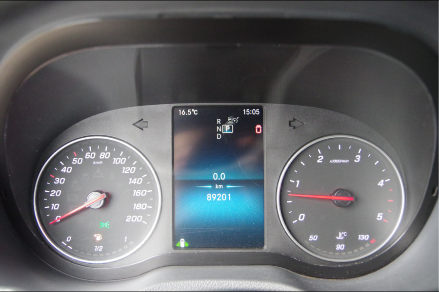 Mercedes-Benz Sprinter 319 3.0 CDI V6 L2H1 AUT. LED, TREKHAAK, 360 CAMERA, ADAPT. CRUISE, MBUX 10'', STOELVERWARMING, STANDKACHEL, NAVI, CLIMA, PARKEER