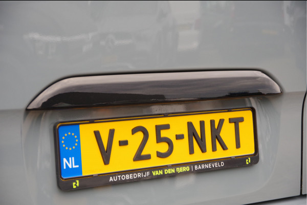Mercedes-Benz Sprinter 319 3.0 CDI V6 L2H1 AUT. LED, TREKHAAK, 360 CAMERA, ADAPT. CRUISE, MBUX 10'', STOELVERWARMING, STANDKACHEL, NAVI, CLIMA, PARKEER