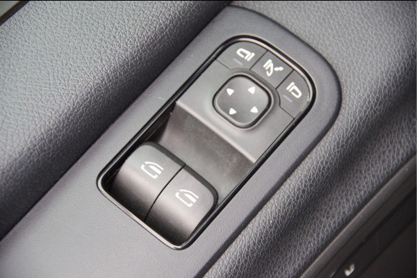 Mercedes-Benz Sprinter 319 3.0 CDI V6 L2H1 AUT. LED, TREKHAAK, 360 CAMERA, ADAPT. CRUISE, MBUX 10'', STOELVERWARMING, STANDKACHEL, NAVI, CLIMA, PARKEER