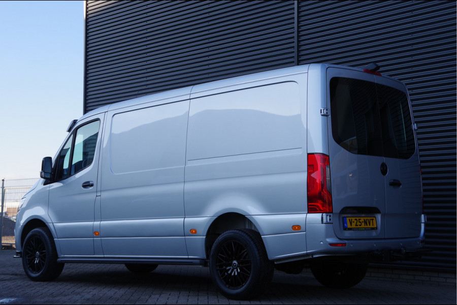 Mercedes-Benz Sprinter 319 3.0 CDI V6 L2H1 AUT. LED, MBUX 10'', 3.5T TREKHAAK, STOELVERWARMING, CAMERA, NAVI, CRUISE, CLIMA, PARKEERSENSOREN, CARPLAY
