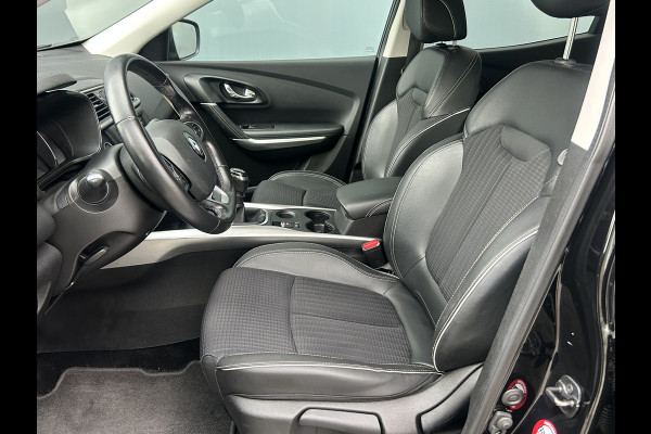 Renault Kadjar BWJ 2018 | 1.2TCe 131PK Bose | TREKHAAK | 19'' LMV | CARPLAY | CAMERA A | CLIMA | NAVI | LEDER/STOF |
