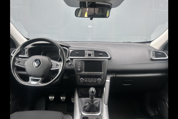 Renault Kadjar BWJ 2018 | 1.2TCe 131PK Bose | TREKHAAK | 19'' LMV | CARPLAY | CAMERA A | CLIMA | NAVI | LEDER/STOF |