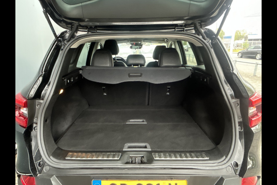 Renault Kadjar BWJ 2018 | 1.2TCe 131PK Bose | TREKHAAK | 19'' LMV | CARPLAY | CAMERA A | CLIMA | NAVI | LEDER/STOF |