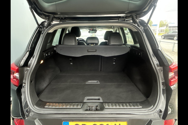 Renault Kadjar BWJ 2018 | 1.2TCe 131PK Bose | TREKHAAK | 19'' LMV | CARPLAY | CAMERA A | CLIMA | NAVI | LEDER/STOF |