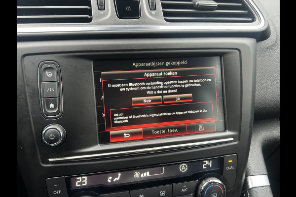 Renault Kadjar BWJ 2018 | 1.2TCe 131PK Bose | TREKHAAK | 19'' LMV | CARPLAY | CAMERA A | CLIMA | NAVI | LEDER/STOF |