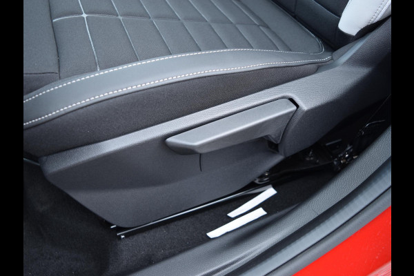 Citroën C3 1.2 Hybrid 110pk Max | NAVI | CLIMATE CONTROL | CRUISE CONTROL | PARKEERSENSOREN MET CAMERA |