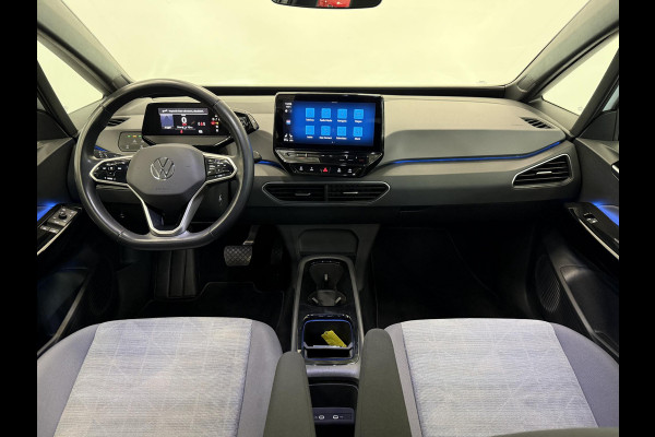 Volkswagen ID.3 Life 58 kWh SOH 92% Navigatie Apple Carplay Android Auto Parkeersensoren Adaptive Cruise Control Stoel- en stuurverwarming Climate Control