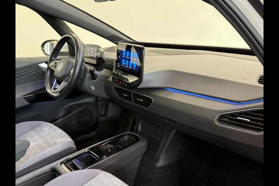 Volkswagen ID.3 Life 58 kWh SOH 92% Navigatie Apple Carplay Android Auto Parkeersensoren Adaptive Cruise Control Stoel- en stuurverwarming Climate Control