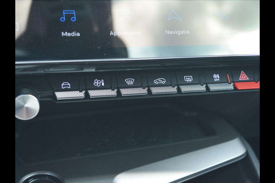 Peugeot 408 1.6 GT Exclusive Plug-In Hybrid 240 | SCHUIF / KANTELDAK | 20" L.M.V. | LEDEREN BEKLEDING | STOELVERWARMING | NIEUWE MODEL!