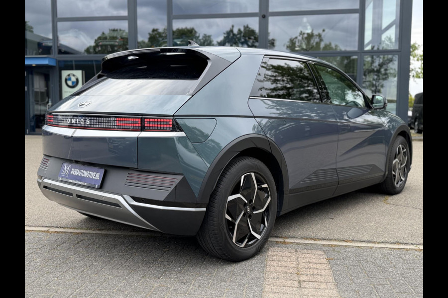 Hyundai IONIQ 5 Connect 77.4 kWh SOH 99%| WARMTEPOMP| HYUNDAI GARANTIE T/M 07-2028| ACHTERBANK VERWARMD| AFNEEMBARE TREKHAAK| ELEK. STOELEN| ADAPTIVE CRUISE CONTROL| DEALER ONDERHOUDEN| STOEL + STUURVERWARMING
