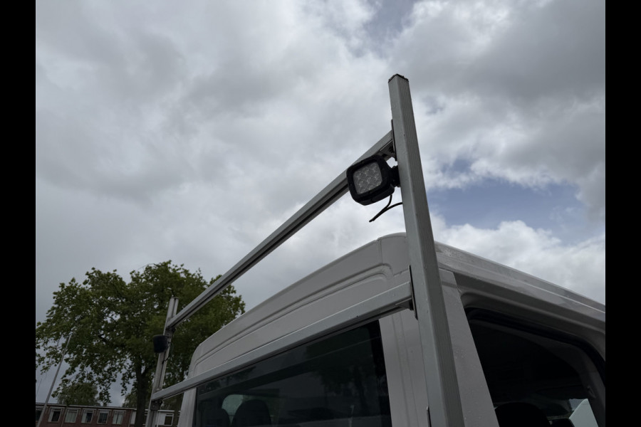 Volkswagen Crafter 35 2.0 TDI 177pk L3 EL DC 6 persoons Comfortline / RWD achterwielaandrijving / euro 6 / lease vanaf € / trekhaak 3500kg / camera / bpm vrij / vaste prijs rijklaar € 23.950 ex btw
