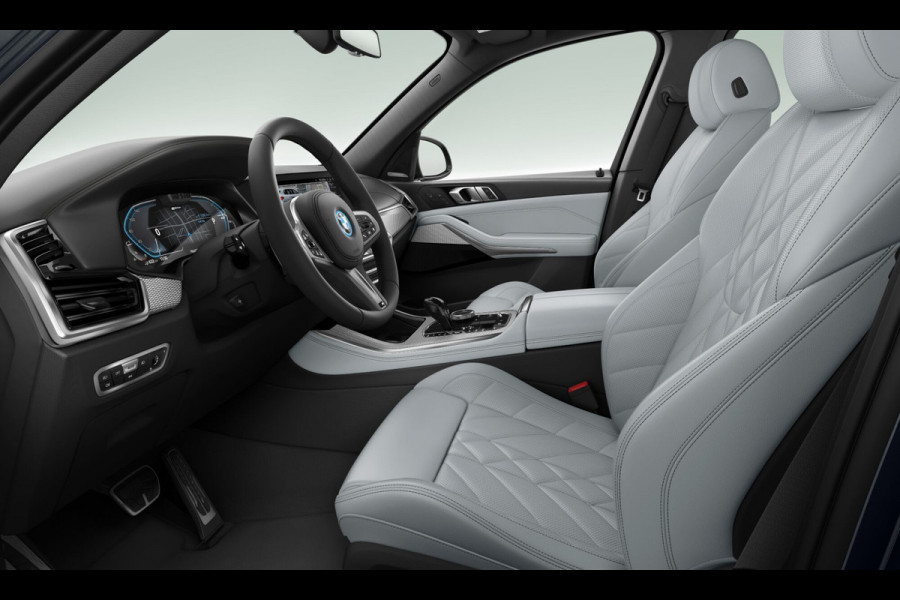 BMW X5 xDrive45e M-Sport - Pano - Comfortzetels - Trekhaak - Ventilatie + Massagezetels