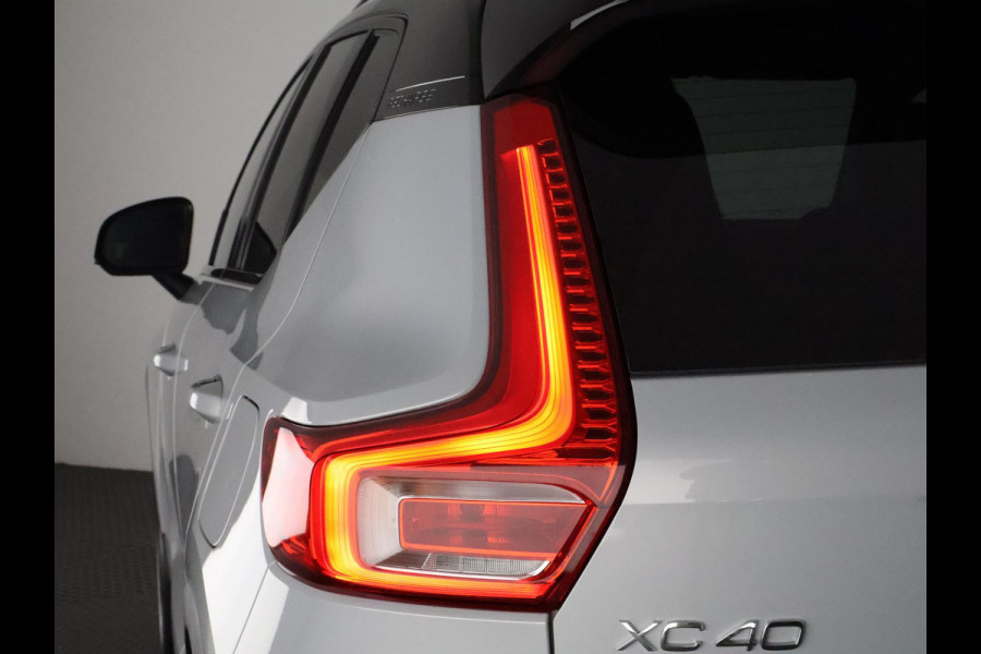 Volvo XC40 Recharge P8 AWD R-Design Two-Tone | Apple Carplay & AndroidAUTO | Camera |