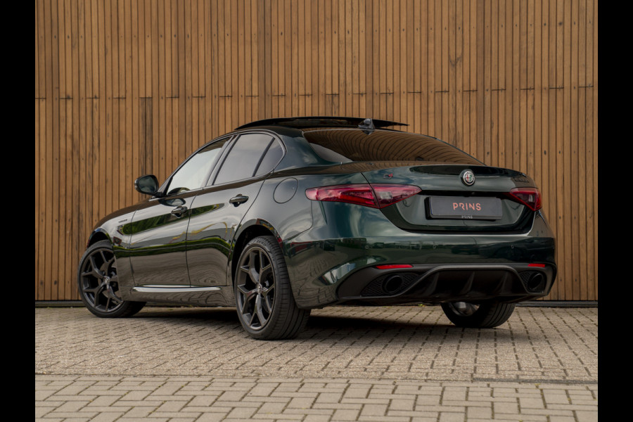 Alfa Romeo Giulia 2.0T Veloce AWD 280pk | Pano-dak | Harman/Kardon | Verde Visconti