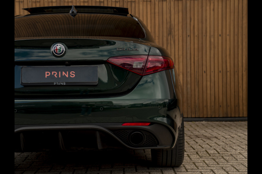 Alfa Romeo Giulia 2.0T Veloce AWD 280pk | Pano-dak | Harman/Kardon | Verde Visconti