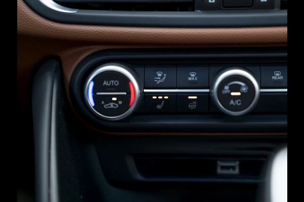 Alfa Romeo Giulia 2.0T Veloce AWD 280pk | Pano-dak | Harman/Kardon | Verde Visconti