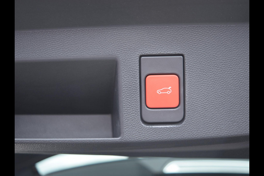 Citroën C5 Aircross 1.2 Hybrid 145 Plus | Pack Techno | Two tone / zwart dak | 19" L.M.V. | PARKEERSENSOREN MET CAMERA | ELEKTRISCHE ACHTERKLEP |