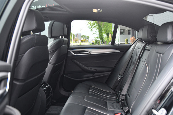 BMW 5 Serie 520e M-Sport, [SoH 90%], Shadow Line, Laser, Memory, HUD, Camera, Carplay, Ambient,