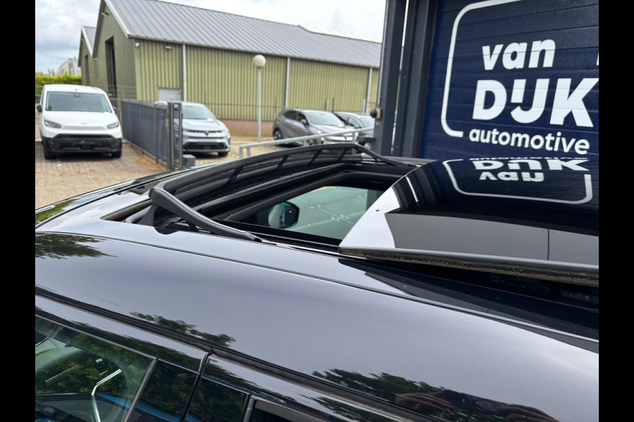 Land Rover Range Rover Evoque 1.5 P300e AWD R-Dynamic SE Panoramadak Lederen bekleding R Dynamic Exterior + Black Pack 20” lichtmetalen velgen