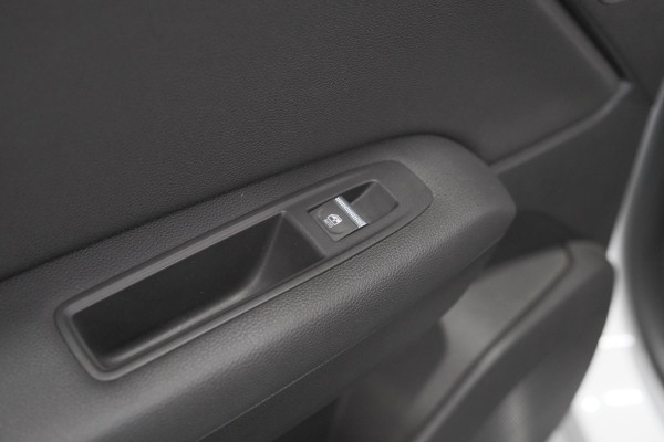 Renault Captur TCe 100 Intens | Trekhaak | Navigatie | Parkeersensoren | Apple Carplay