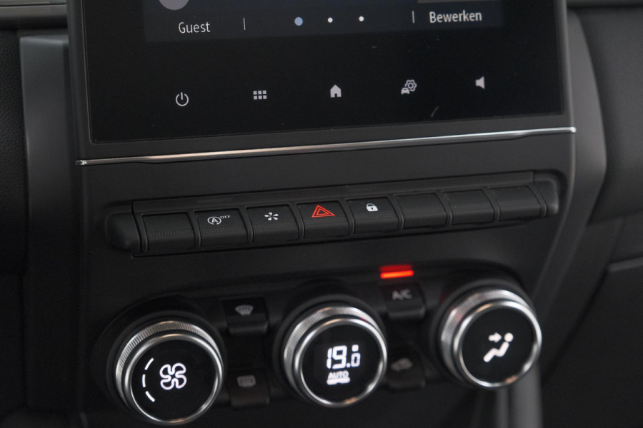 Renault Captur TCe 100 Intens | Trekhaak | Navigatie | Parkeersensoren | Apple Carplay
