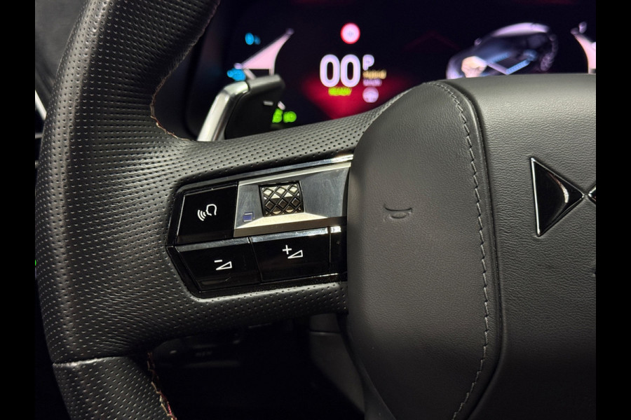 DS 7 7 E-Tense 300 Performance Line+ Bj. 2024 SOH 100% | 19.000km | Massage | Trekhaak