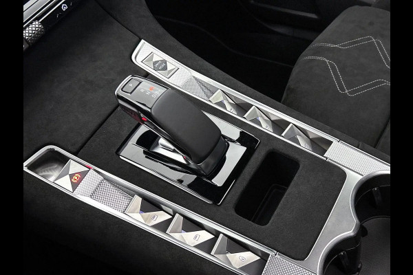 DS 7 7 E-Tense 300 Performance Line+ Bj. 2024 SOH 100% | 19.000km | Massage | Trekhaak
