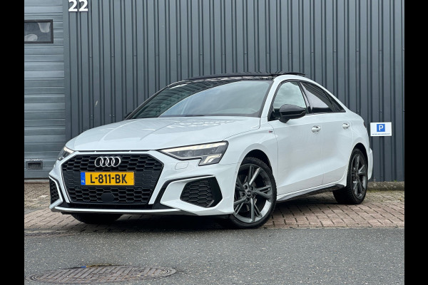 Audi A3 Limousine 35 TFSI S edition Pano | Stoelverw.| Navi