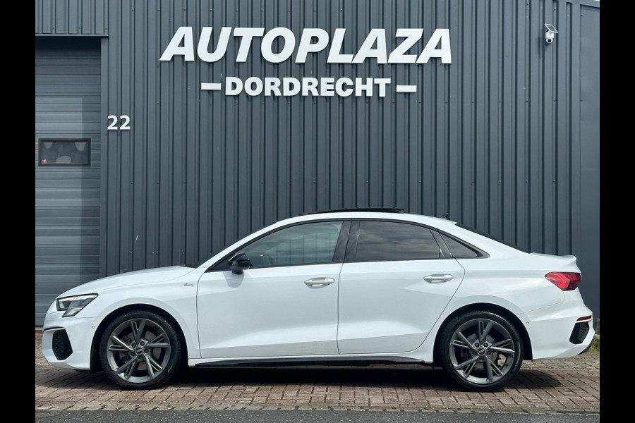 Audi A3 Limousine 35 TFSI S edition Pano | Stoelverw.| Navi