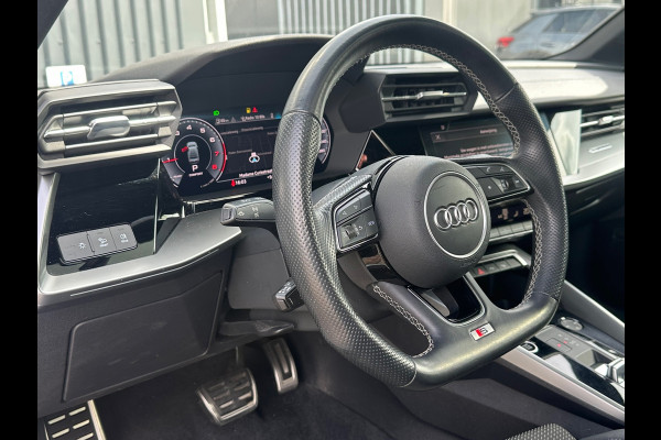 Audi A3 Limousine 35 TFSI S edition Pano | Stoelverw.| Navi