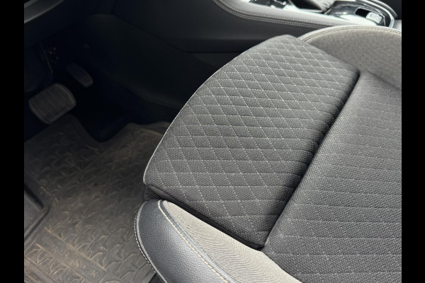Opel Grandland X 1.2 Turbo Business Edition TREKHAAK | WINTER PACK| CARPLAY NAVI