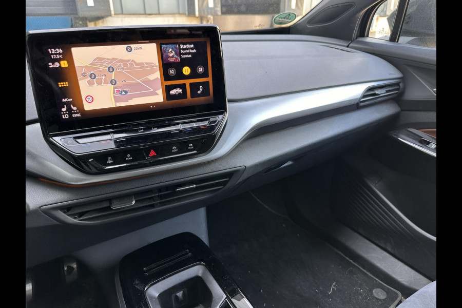 Volkswagen ID.4 First 77 kWh | SOH: 92.7% | Trekhaak wkb | LM 20 Inch | Adaptive CC | Navi | Camera | Smart Climate |