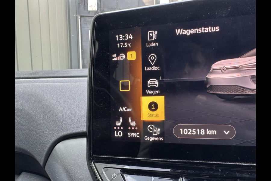 Volkswagen ID.4 First 77 kWh | SOH: 92.7% | Trekhaak wkb | LM 20 Inch | Adaptive CC | Navi | Camera | Smart Climate |