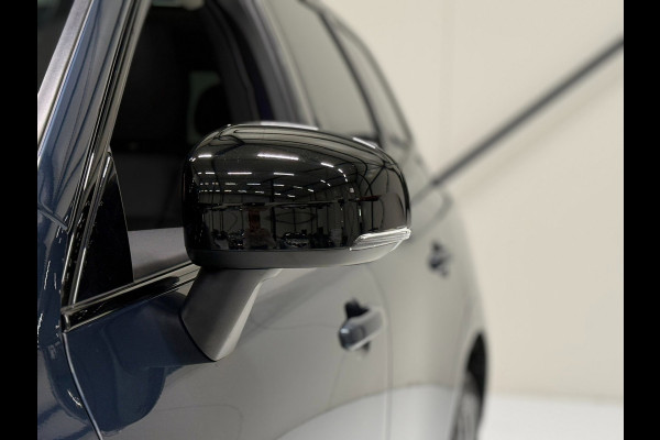 Volvo XC60 T6 Plug-in Hybrid AWD 350pk Plus Dark | Accu 100% | Panoramadak | Trekhaak | Memory | 360 Camera