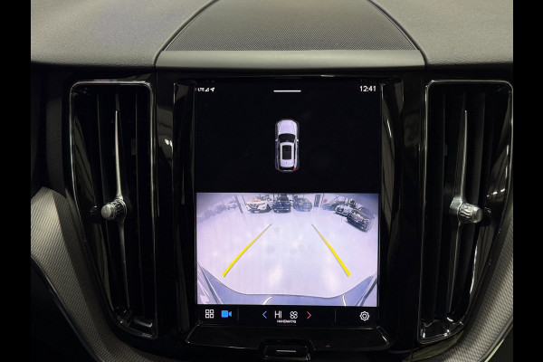 Volvo XC60 T6 Plug-in Hybrid AWD 350pk Plus Dark | Accu 100% | Panoramadak | Trekhaak | Memory | 360 Camera
