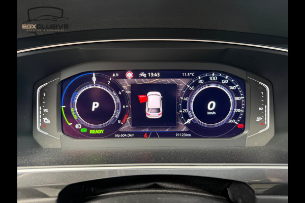 Volkswagen Tiguan 1.4 TSI eHybrid R-Line Business+ Pano / Massage / 360Cam