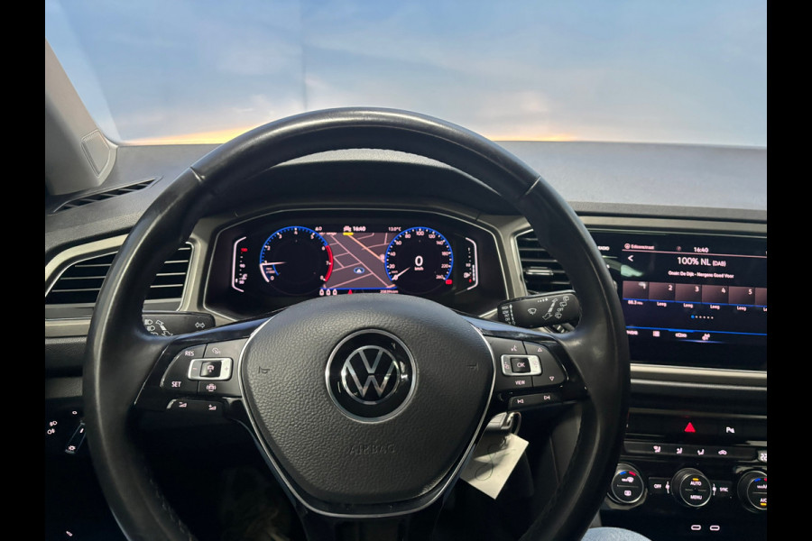 Volkswagen T-Roc 1.0 TSI Style Business Navi | Clima | PANO | Navi | PDC