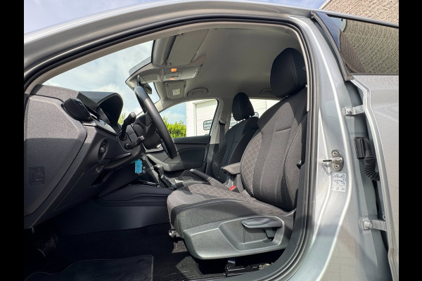 Škoda Kamiq 1.0 TSI Ambition TREKHAAK UITKLAPBAAR / CAMERA / ADAPTIEVE CRUISE CONTROL / 4-SEIZOENBAND / STOELV. / LED / SMART LINK