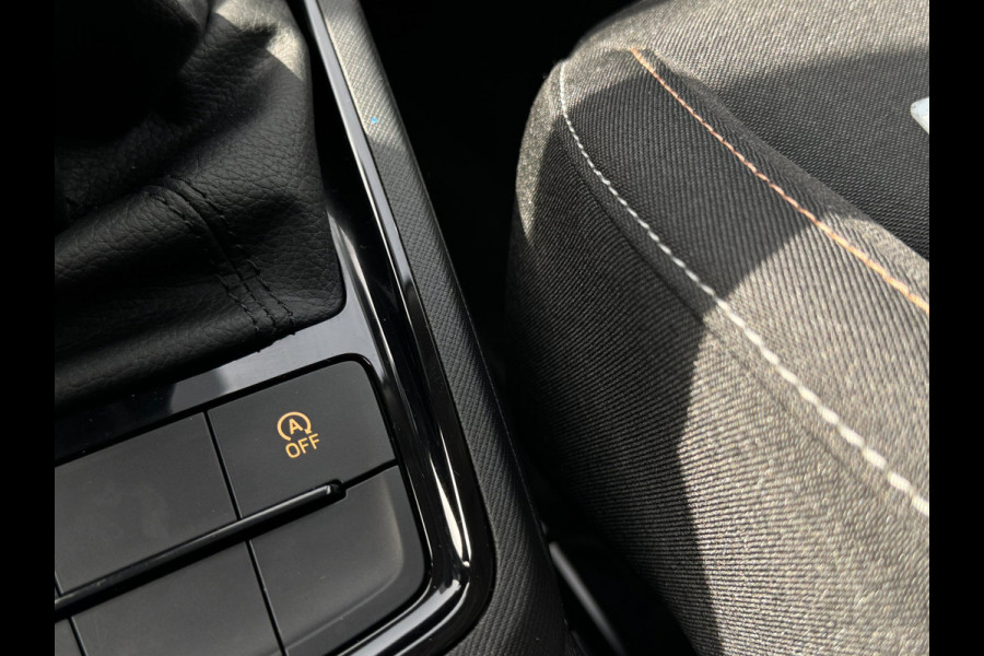 Škoda Kamiq 1.0 TSI Ambition TREKHAAK UITKLAPBAAR / CAMERA / ADAPTIEVE CRUISE CONTROL / 4-SEIZOENBAND / STOELV. / LED / SMART LINK