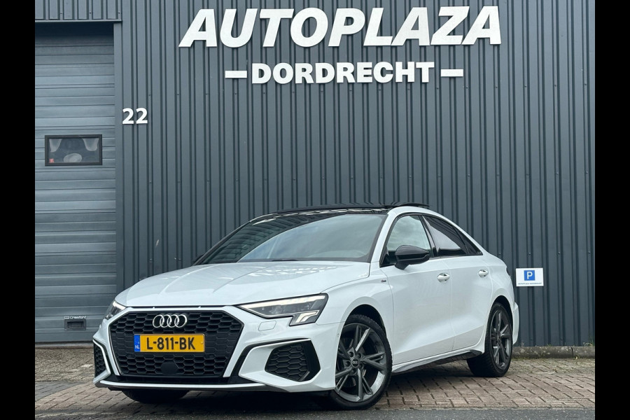 Audi A3 Limousine 35 TFSI S edition Pano | Stoelverw.| Navi