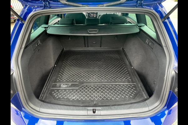 Volkswagen Golf Variant 1.5 TSI R-line | R-line interieur en exterieur pakket | Digitale cockpit