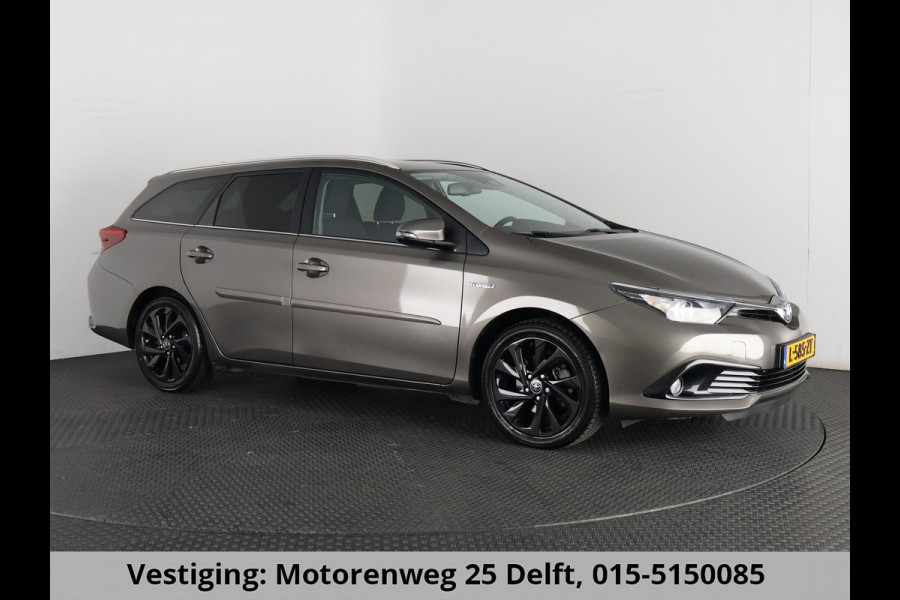 Toyota Auris Touring Sports 1.8 DYNAMIC NAVI DEALERAUTO GARANTIE 5-2028* CAMERA . TREKHAAK. KEYLESS START/STOP . CRUISE CONTROL