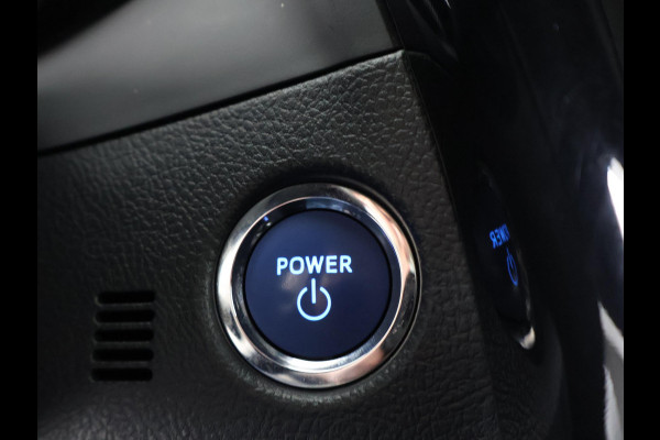 Toyota Auris Touring Sports 1.8 DYNAMIC NAVI DEALERAUTO GARANTIE 5-2028* CAMERA . TREKHAAK. KEYLESS START/STOP . CRUISE CONTROL